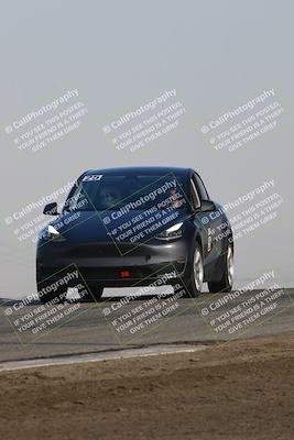 media/Oct-19-2025-Speed Ventures (Sun) [[a6e7fe67be]]/TC B/Session 1 (Grapevine)/